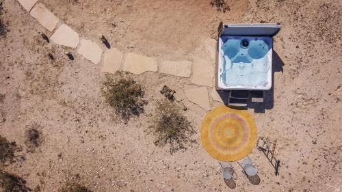 Joshua Tree House | MoonView Modern - Hot tub, BBQ & Private Pool home