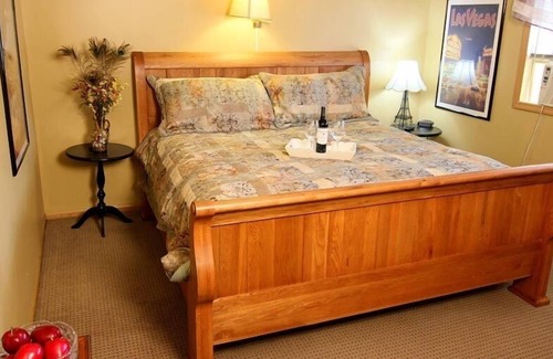 Prattsville Hotel | Moore's Motel