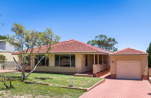 Guilderton House | Moore than a Shack