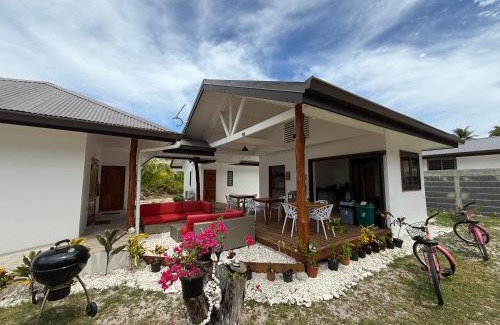 Teavaro Bed & Breakfast | MOOREA CHILL and BEACH LODGE