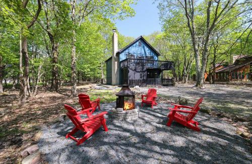 Lake Harmony Estates House | Moose Tracks Cabin Hot Tub 1 Mile To Lake
