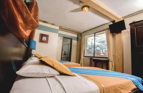 San Blas Hotel | Morenica del Rosario