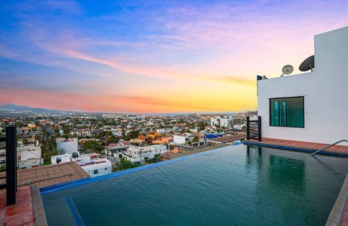 Downtown Cabo San Lucas House | Morgan Residences 603 @ Boutique Hotel with pool, gym & spa