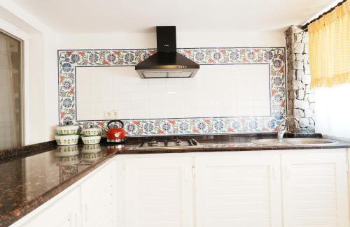 Karaburun House | Morisi Pansiyon