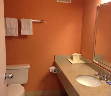 West Meadowbrook Hotel | Motel 6-Fort Worth, TX - Downtown East