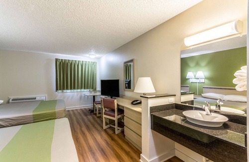 Great Falls Hotel | Motel 6 Great Falls, MT