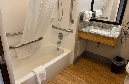 Witmer Hotel | Motel 6 Lancaster, PA