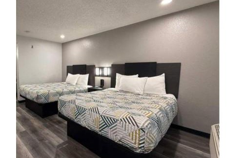 Palm Desert Hotel | Motel 6-Palm Desert, CA - Palm Springs Area