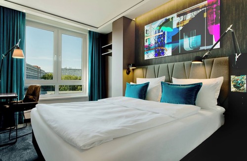 Mitte Hotel | Motel One Berlin - Hackescher Markt