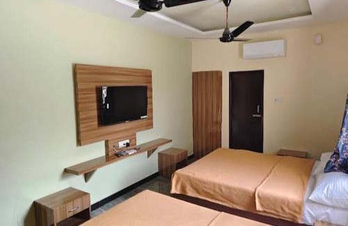 Tiruvannamalai Hotel | MOUNT OASIS tvm