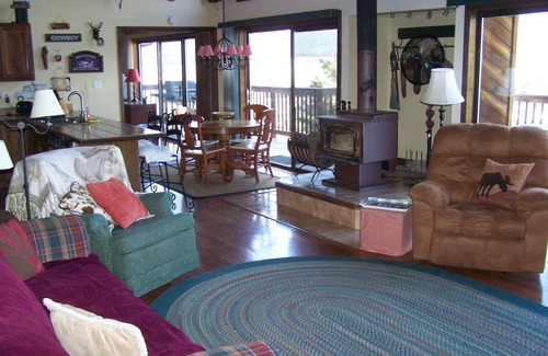 Fort Valley House | Mountain Holiday Getaway; AZ Snowbowl Ski -1 Mi; Canyon 60 Mi