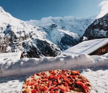 Gimmelwald Hostel | Mountain Hostel Gimmelwald