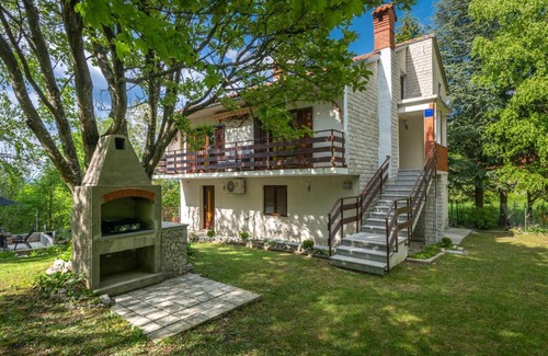 Vela Ucka House | Mountain house Emerald dream