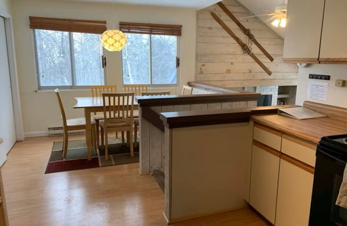 Campton Condo | Mountain Oasis: 3-Bedroom plus Loft with Resort-Style Amenities. Pet Friendly!