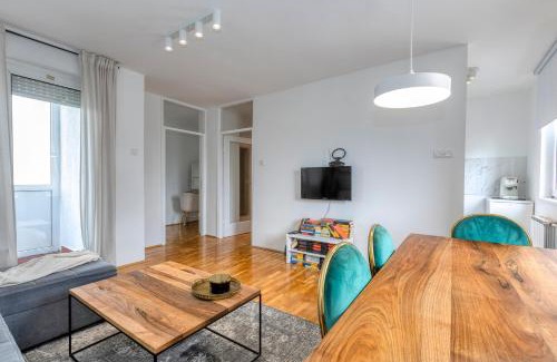 Gospic Apartment | Mountain View Apartment Lika*