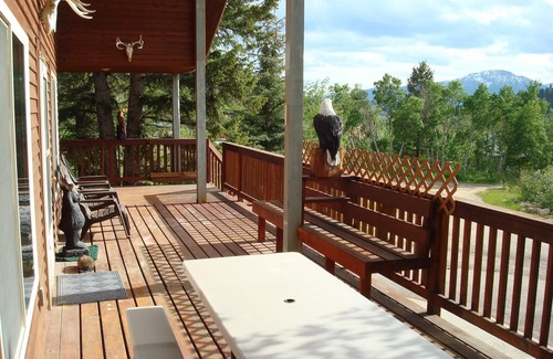 Island Park House | Mountain Views! - Near Yellowstone! - 7bdrm/4bath Home - Smart TV