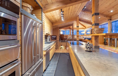 Telluride House | Mountain Vista House