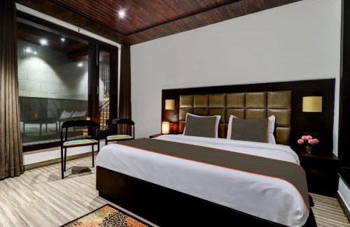 Bhimtal Hotel | Mountain woods view Bhowali