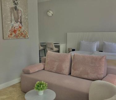 Sarajevska Apartment | Move In Apartments - ApartHotel Belgrade