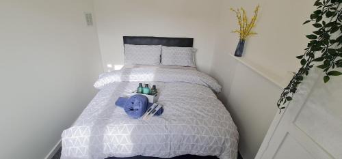 Iver Bed & Breakfast | Move inn Estates - Multiple Rooms
