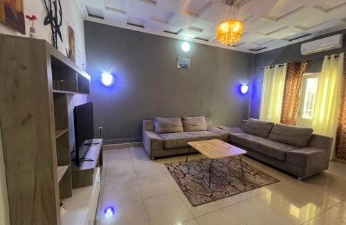 Pointe-Noire Apartment | Mpita proche de l'océan