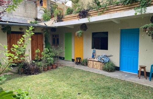 San Pedro La Laguna Hostel | Mr. Mullets Hostel