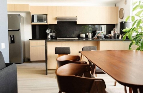 Colonia Cuauhtemoc Apartment | Mr. W | 2BR in Reforma Financial and Hotels Zone
