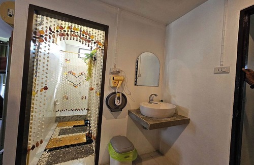 Talat Yai Hotel | Mt Friend Home