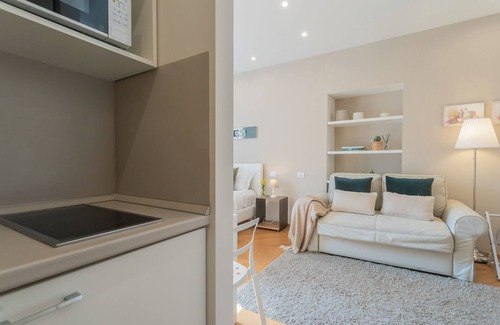 Como Apartment | MT Studio by Rent All Como