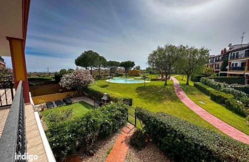 Ayamonte Apartment | MUL001 Bright 2 bedroom Apartment with Pool View