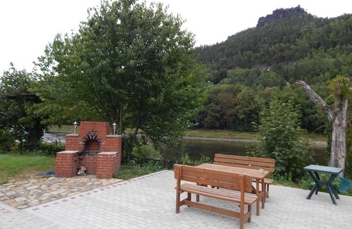 Koenigstein Apartment | Multi-bed room for 6 guests with 15m² in Königstein (270621)