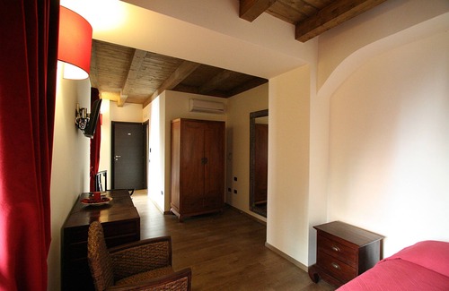 Foggia Bed & Breakfast | Muro Torto Bed and Breakfast