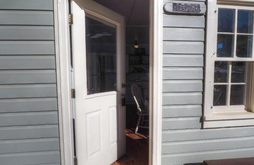 Estes Park House | Murphy's Riverside Cottage
