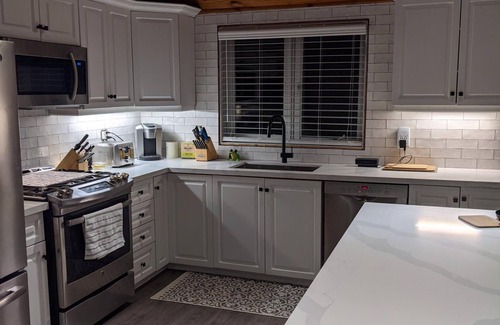 Utterson House | Muskoka Viceroy Lake Front Home