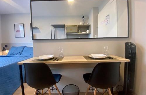 Bras Apartment | MV 56A Admirável Apartamento Em Frente Ao Metrô Brás ! Ap 56 A Torre 2 - Rua Coronel Mursa, 56 - Bras