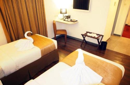 Cipete Selatan Hotel | MV Orienchi