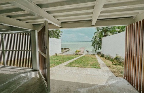 Othon P. Blanco Apartment | Villa with Pool and Jacuzzi facing beach K NAJ