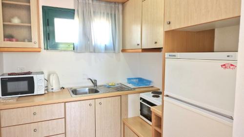 Akrotiri Apartment | My Cretan Village by Go4sea