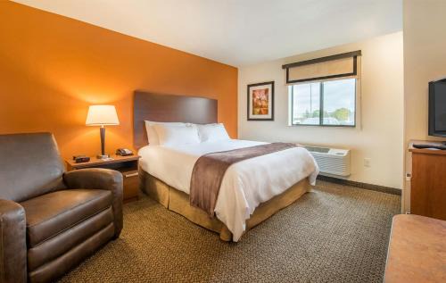 Marquette Hotel | My Place Hotel-Marquette, MI