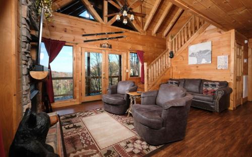 Gatlinburg - Pigeon Forge Villa | My Runaway Wagon Retreat