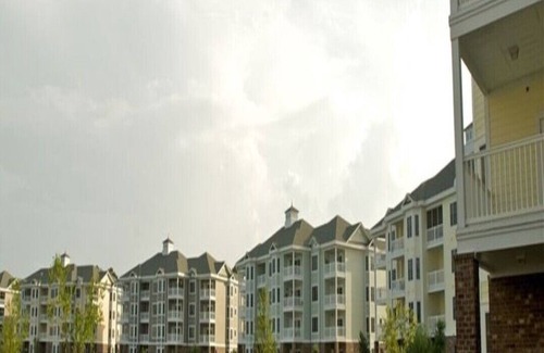 Central Myrtle Beach Villa | Myrtlewood 2BR/2BA condo, just 5 minutes drive to Broadway at the Beach