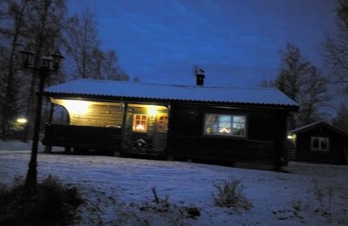 Grangarde House | Mysig timmerstuga vid sjön Björken