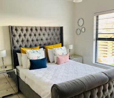 Tshwane Apartment | Naidzulafi lagoon 3-bed entire apartment
