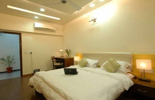 Malviya Nagar Hotel | Nangi's Pride