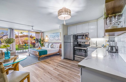 Napili Condo | Napili Shores G154 Ocean View Studio Condo by RedAwning