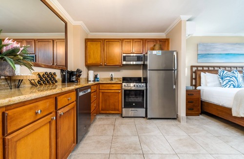 Napili Condo | Napili Shores G157 Studio Bedroom Condo by RedAwning