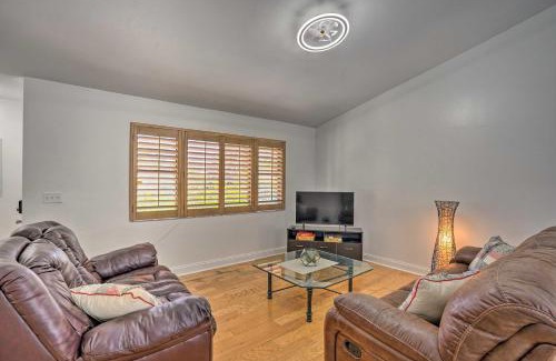 Central Naples House | Naples Home with Private Pool 6 Mi to Dtwn!