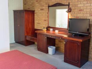 Narrandera Hotel | Narrandera Club Motor Inn