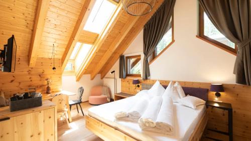 Dobbiaco Hotel | Natura Boutique Chalet Wellness SPA