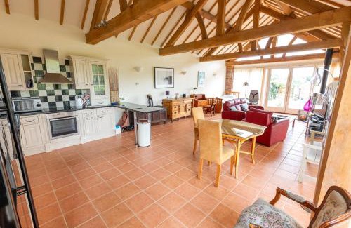 Iverley House | Nature's Lodge